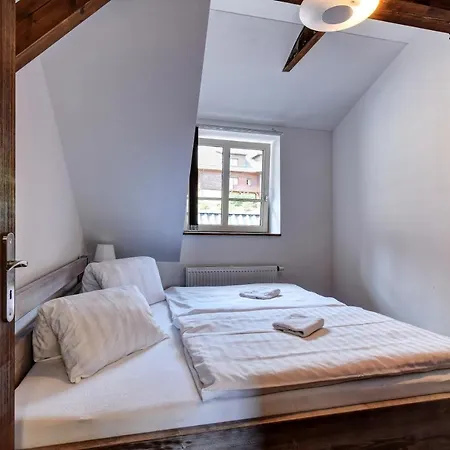 Zadov Apartamento *